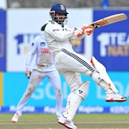 I_am_Harshit_17's tweet photo. Rishabh Pant has been ruled out of the first two India A matches against New Zealand A due to a left-side strain.

Kumar Kushagra has been named as his replacement. decision on rp availability for the third match will be taken later. 🤞 https://t.co/IpH4g4R76Q