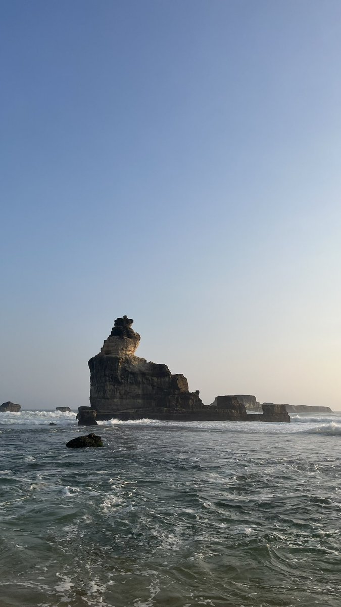 sbrinaao's tweet photo. pantai buyutan, secantik itu gilaa https://t.co/s44SI7H4fz