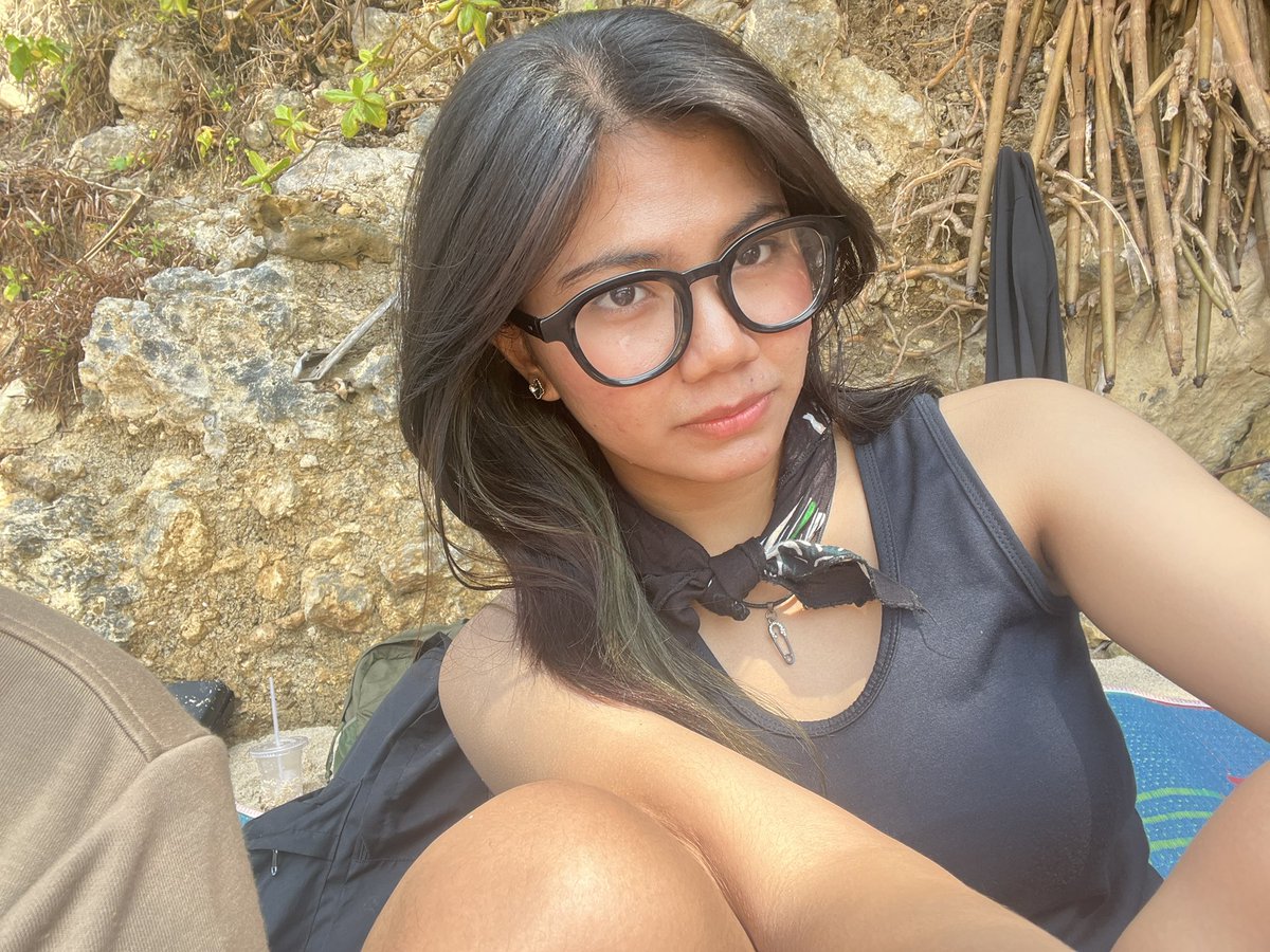 sbrinaao's tweet photo. pantai buyutan, secantik itu gilaa https://t.co/s44SI7H4fz