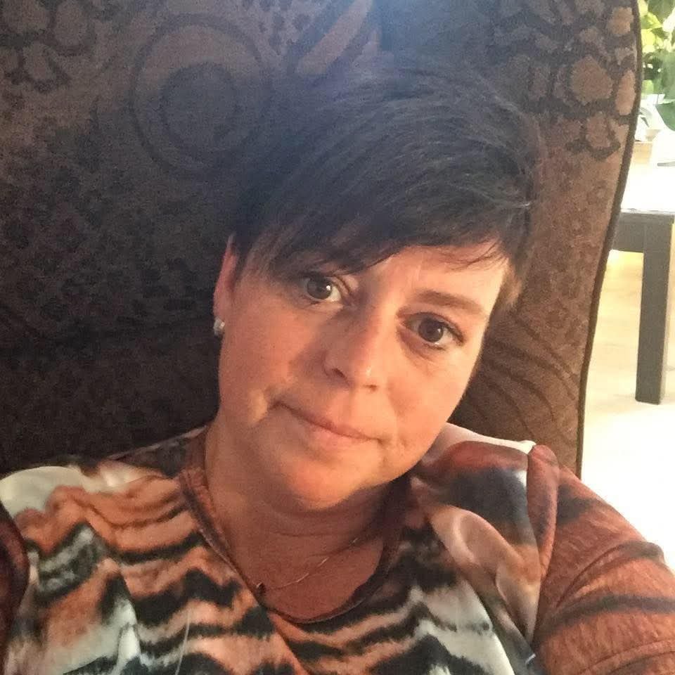 Date40plus tweet picture
