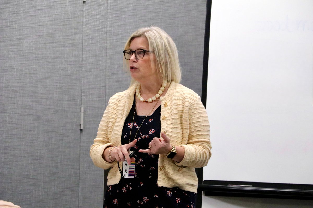 GrantWoodAEA's tweet photo. Last week, GWAEA School Counselor Consultant Aimee Hospodarsky led a School Counselor Network! Counselors assessed their programs, identified areas for growth, and developed action plans to strengthen their programs and better support students. https://t.co/l7uKETXm3x