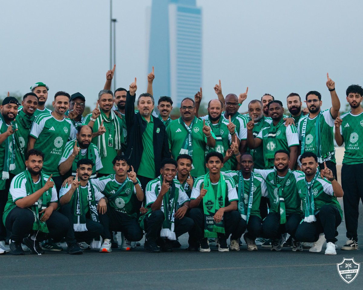 ALAHLI_FC's tweet photo. خذ منهم وعد 💚
ما يتركونك أبد 🫂

#الأهلي_الوصل | #دوري_أبطال_آسيا_للنخبة https://t.co/EOWZE2gYGk