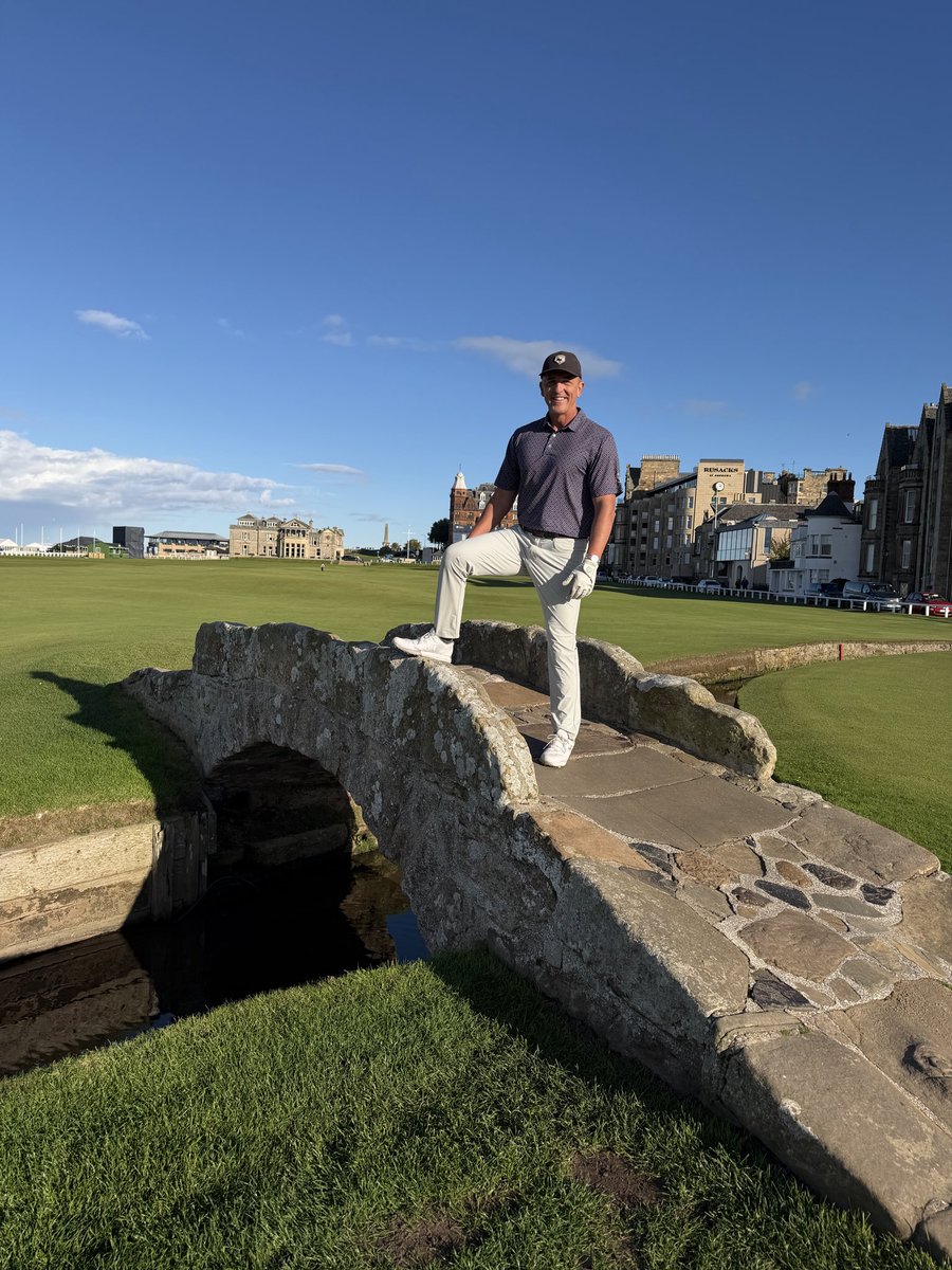 PortfolioGuide's tweet photo. Back to the USA and the office but had to piggy back off this post. Along with amazing memories, historic, and scenic visits, I’ll never forget the treat of playing the Old Course,  birdieing the 17th Road Hole then finishing with a par on 18.  I feel complete 😂🏴󠁧󠁢󠁳󠁣󠁴󠁿⛳️ https://t.co/FbAIPUsgNt