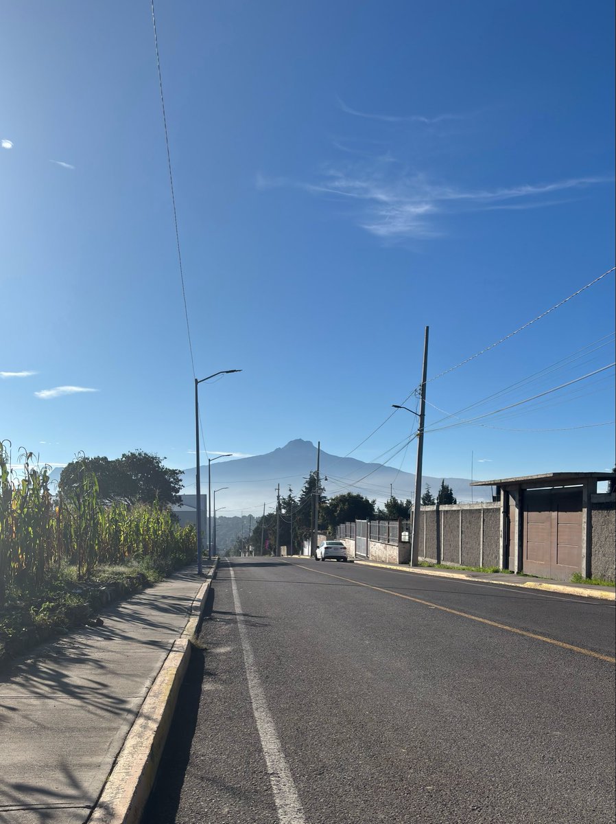 ArtiflxTlax's tweet photo. Lunes ! Buen inicio de semana para todos ๐๐ปโโ๏ธ #runners #runningday
#TlaxcalaSiExiste ๐ฒ๐ฝ
#Apizaco #5k https://t.co/LArm9E2yWA