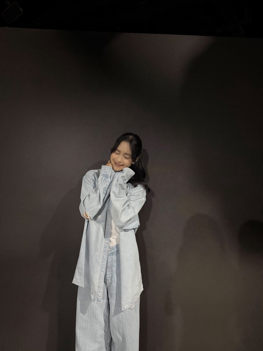 FA_RaraJKT48's tweet photo. Terimakasiih banyakk livee trainee harii inii SANGATTT SERUUU MAUU LAGII!!💗💗💗 https://t.co/9Vxp4c1Mb5