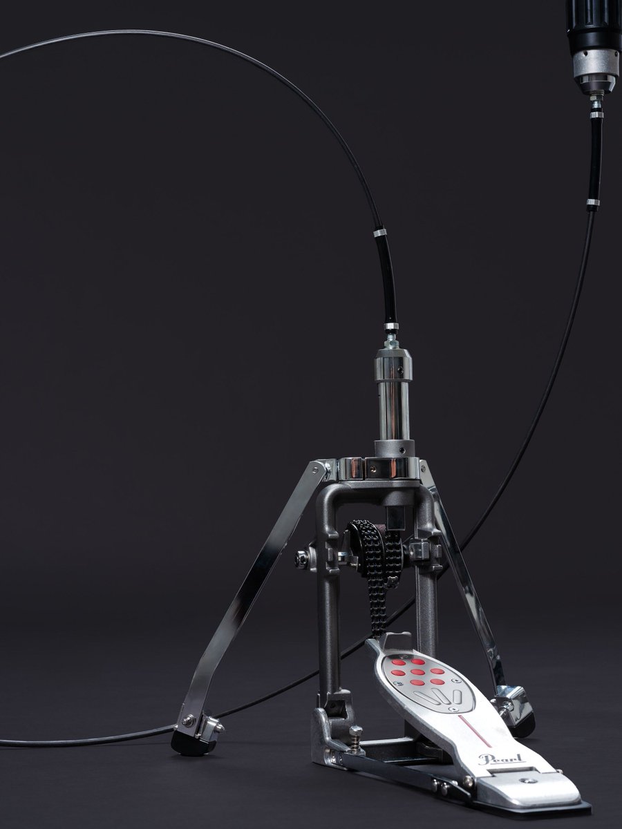 PearlDrumsEuro's tweet photo. The RH2050 lets you run your hihats exactly where you want them. The low friction cable keeps the feel quick and even, and the interchangeable cams let you fine tune the response to your setup.

#drums #drumming #drummers https://t.co/1GZanGZqiO