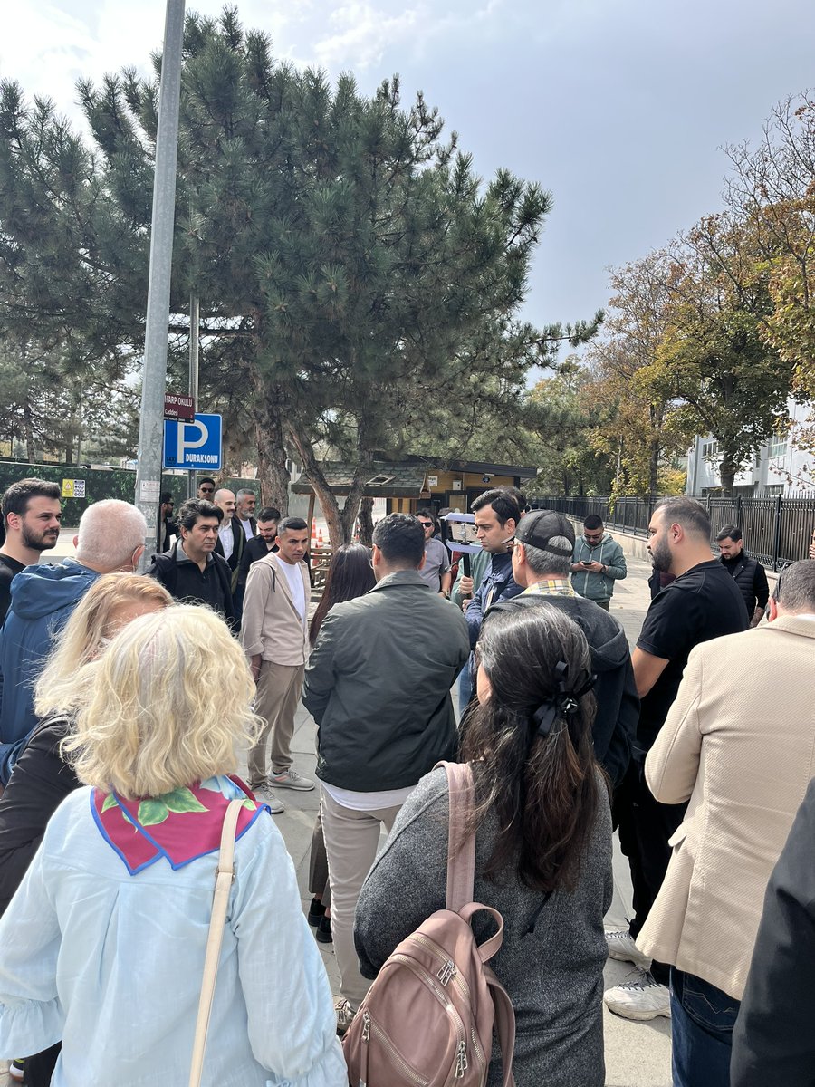 xpoweredby's tweet photo. Fonzedeler Mecliste Basın Nerede?

@trthaber @ntv @cnnturk @Haberturk @tvahaber @halktvcomtr @szctelevizyonu @tele1comtr @tgrthabertv @krtkulturtv @tv100

#FonzedelerMecliste #FonzedeninTalebiANAPARA #FonzedeTBMMdeBasınNerede https://t.co/wE0C0iTjYG
