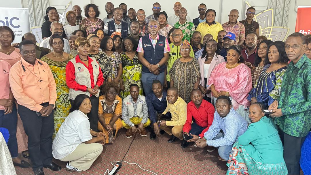 Insprdc's tweet photo. #RDC 🇨🇩 | #INSP : MIEUX SE PRÉPARER POUR MIEUX RÉPONDRE AUX URGENCES SANITAIRES !
À travers le #COUSP, l’#INSP renforce les capacités des équipes de la DPS #Kinshasa et des #Zones de Santé à planifier et conduire des exercices de simulation (SimEx).

🎯 Objectif : tester les dispositifs de préparation, identifier les points à améliorer et optimiser la réponse aux urgences de santé publique.

Cette initiative bénéficie de l’appui technique et financier du Département d’État des États-Unis, à travers le projet #EPIC, mis en œuvre par #FHI 360.

Anticiper, simuler, améliorer : l’#INSP s’engage pour une réponse sanitaire plus efficace et résiliente.

#SantéPublique #PréparationAuxUrgences
@Presidence_RDC @PrimatureRDC @MinSanteRDC @OMS_Afrique @AfricaCDC @UNICEFDRC @CDCgov @fhi360 @SANRU_asbl @Enabel_en_RDC @ugpdss @croix_rouge_rdc @IFRCAfrica @JicaRdc @MwambaKazadiOff @acprdcongo @radiookapi @TopCongo @rtncofficielle1 @inrb_kinshasa