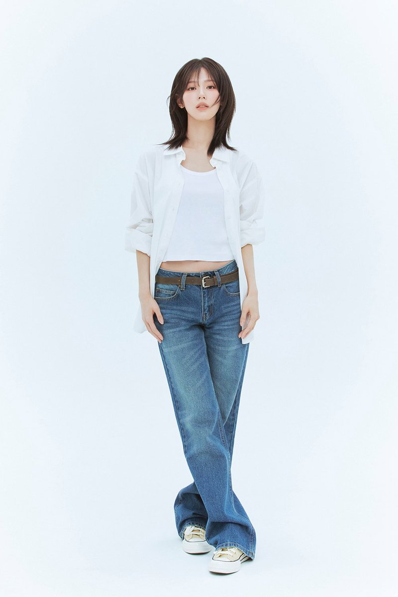 official_i_dle's tweet photo. MIYEON
NEW PROFILE #1

#아이들 #idle
#미연 #MIYEON https://t.co/7xQo7R64pB