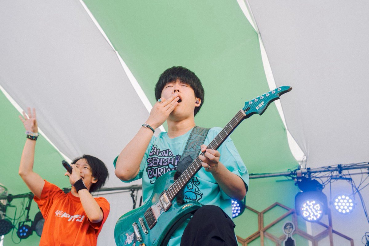 ketsupuri's tweet photo. #鯖江JAMフェスティバル #鯖江JAM
初出演ありがとうございました！

綺麗な町並みで人も温かくて
回るの楽しいイベントでした！

レッサーパンダも超かわいかった！

鯖江にまつわってメガネかけたみたいな感じになってますが今朝ちょうどコンタクトが切れたので助かりました

Photos by (@teru_ttm ) https://t.co/RSMwOcjt2P