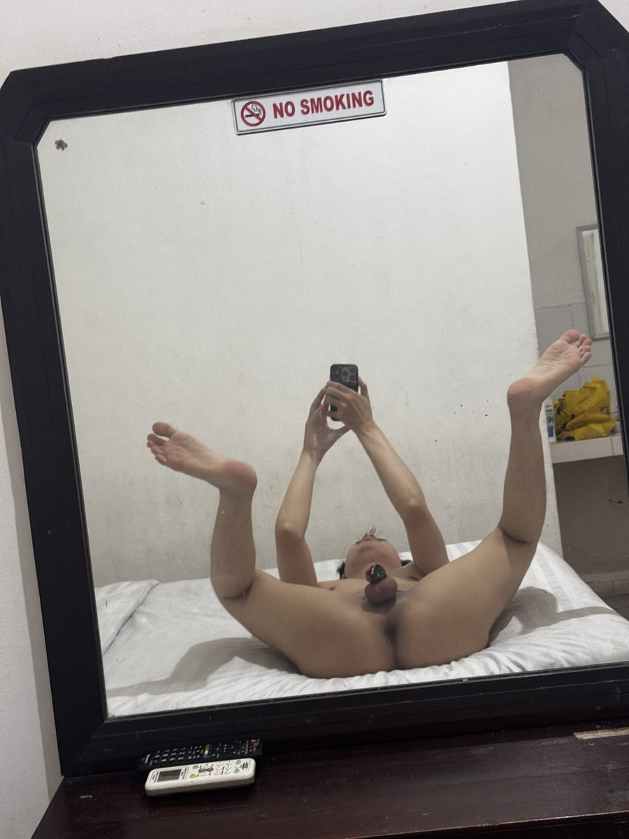 geraldrtdd's tweet photo. Wanna try my bubble butt? https://t.co/2xiHCHxyKs