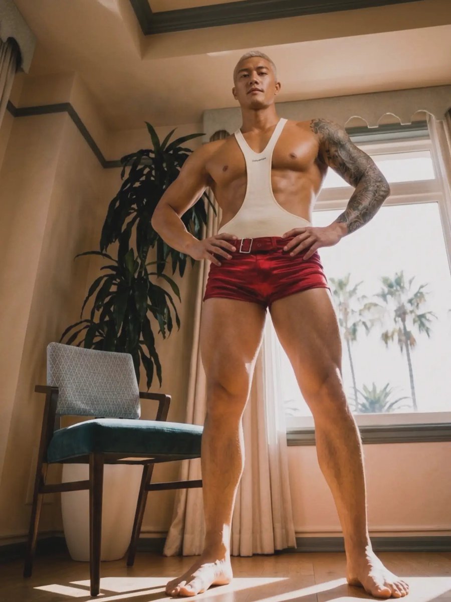 RomezzyLopez's tweet photo. Lowkey giving Calvin Klein campaign energy without even trying. Clean lines, bold red, and a body that does all the talking. Yeah, the fit understood the assignment.
#MensFashion #CalvinKlein #LuxuryLifestyle #RedHot #ThirstTrap https://t.co/4NQAQxnxET