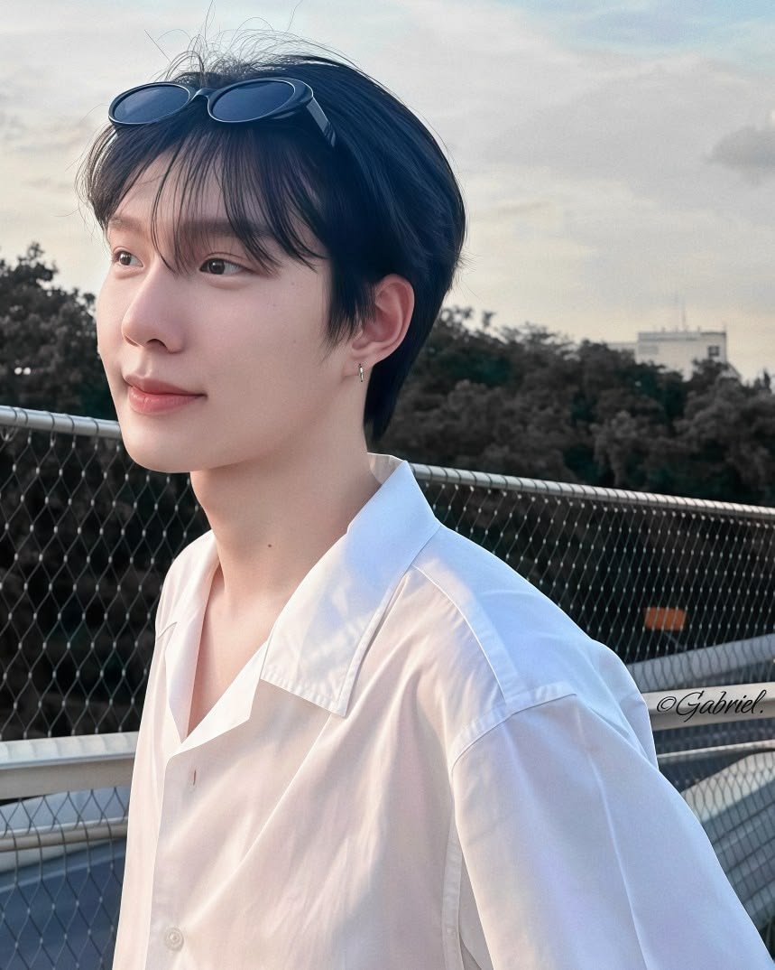 bmyx___'s tweet photo. หมวยคาดแว่น หมวยอย่า

#nampingster https://t.co/amlCYusss0