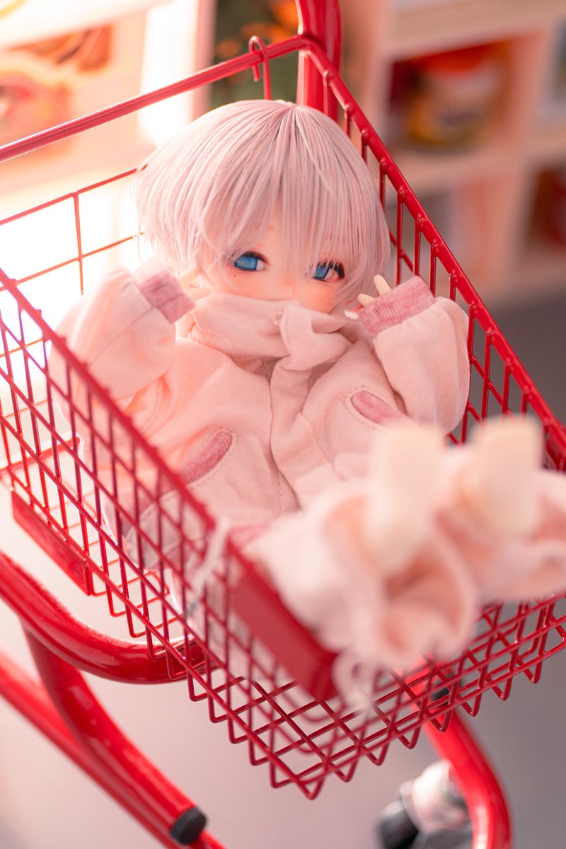 910_doll's tweet photo. ちびギャルくんのおうち探しを始めました🏠✨
10/15(木)22時過ぎまでと平日終了ですが、見ていただけると嬉しいです！
https://t.co/pDviXNbyDT
#くじょっ子 https://t.co/ojpuw27ZZz