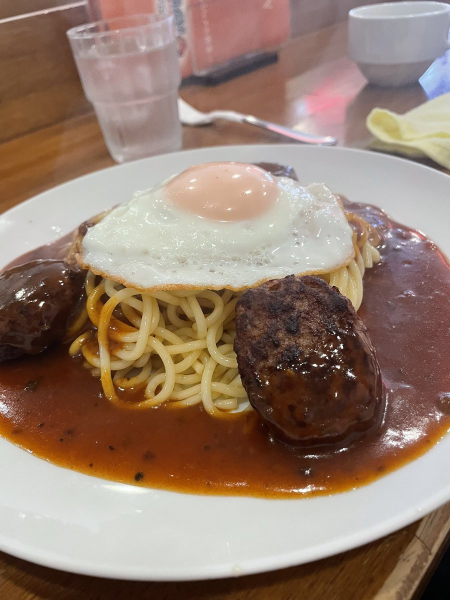 pacu0901's tweet photo. 3連休最終日ー
よく飲んで食べて、久々に活動的な3連休でした🫰
#あんかけパスタ
#ビール
#乾杯
#ガスト https://t.co/hKs7OECXWC