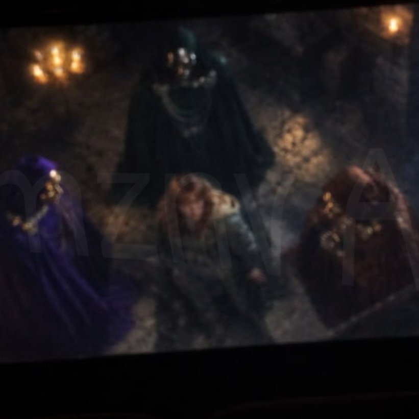 BuzzCrave_'s tweet photo. A new look at Tom Holland’s Spider-Man watching as Doom’s Latverian witches surround Sadie Sink’s Jean Grey in ‘AVENGERS: DOOMSDAY’. https://t.co/hMvwgd61RP