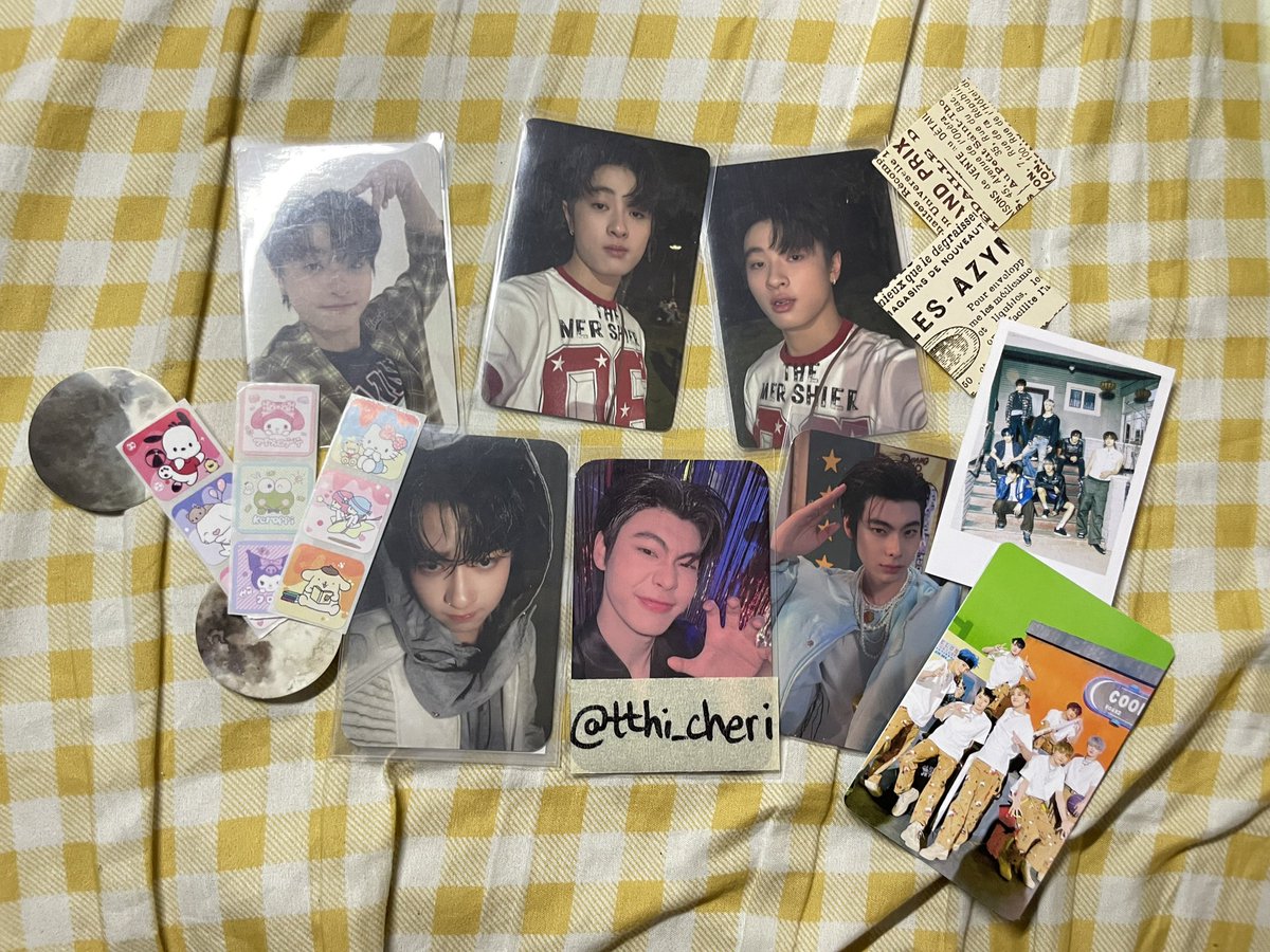 tthi_cheri's tweet photo. 🍒💌 ⸝⋆⸝⋆happy mail from @__lattedream 

yaaayy!! they finally came home (nag staycation muna kila ela) thank you so much kat for securing my priosss 🥹🫶🏻

⸝⸝⸝♡ ˎˊ˗ #ThanksA__lattedream https://t.co/7NiJcvSJ1l