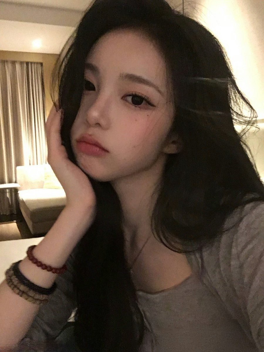 cheerfulLILA's tweet photo. hillu! hulla! halooo! malam ini zeno sama kalil★ yapp. seperti yang sudah disebutkan temanya lagu cinta ketika sekolah menengah atas. boleh kasmaran, boleh cinta monyet, boleh one-sided-love, atau yang lainnya! maksimal 3 lagu duluu, arraci? https://t.co/75rE2qDSrU