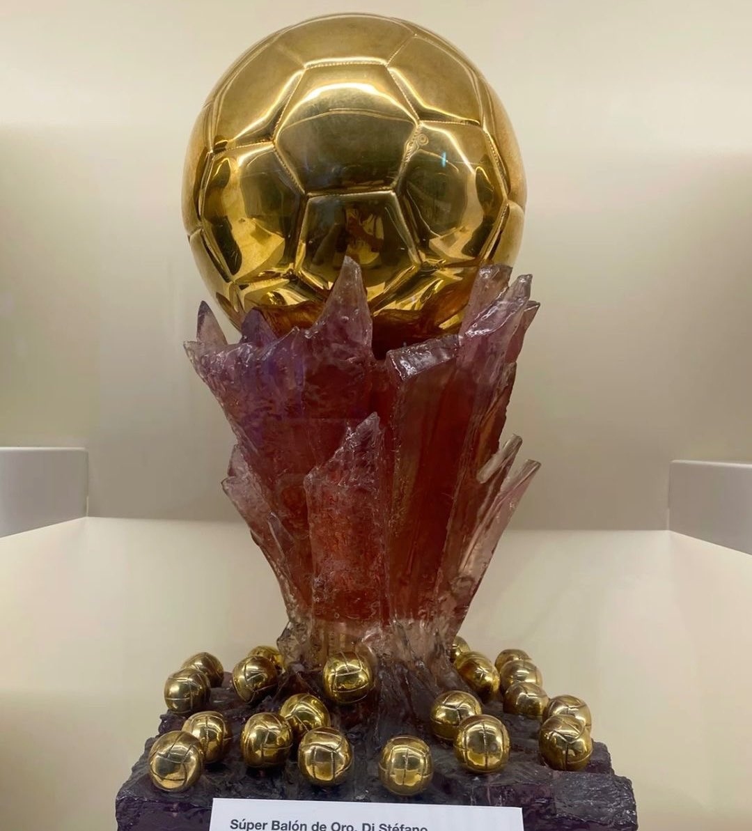 CristianoXtra_'s tweet photo. 🚨🎙️Cristiano Ronaldo on the GOAT DEBATE:

 "I'm the greatest of all time, period. I don't know anyone better than me." 

OH MY GOD THIS GUY GENUINELY IS THE GOAT MAN I HAVE NEVER SEEN THIS MENTALITY IN ANYONE! https://t.co/2Un0cGq9ON