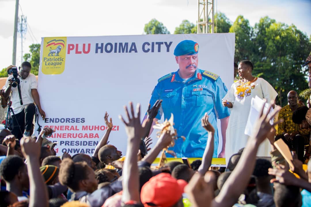 ArnoMDivarno's tweet photo. Ugandans are nationally involved in the endorsement of Gen. Muhoozi Kainerugaba Museveni for Presidency 2031 onwards.
The majority has already spoken.
@mkainerugaba @DaudiKabanda @HonTwallafadil @hon_jovia https://t.co/K3phPv942g