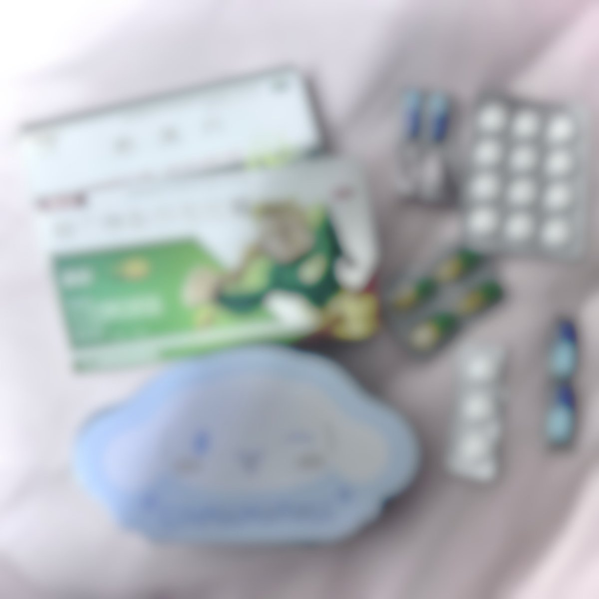 zsl4sf's tweet photo. 我的校园生活belike https://t.co/ptT1ChPWpd