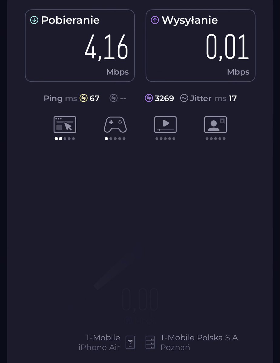debianeq's tweet photo. żywam Starlinka jako mój główny Internet, bo T-Mobile mocno zawodziło. Zgłaszałam, chciałam nawet rozwiązać umowę z ich winy, bo nie da się korzystać. W końcu mój problem zniknął. Zapytacie czemu Starlink? Bo u mnie nie ma światłowodu i to była najlepsza opcja. Niżej porównanie. https://t.co/4EV2L1tPsC