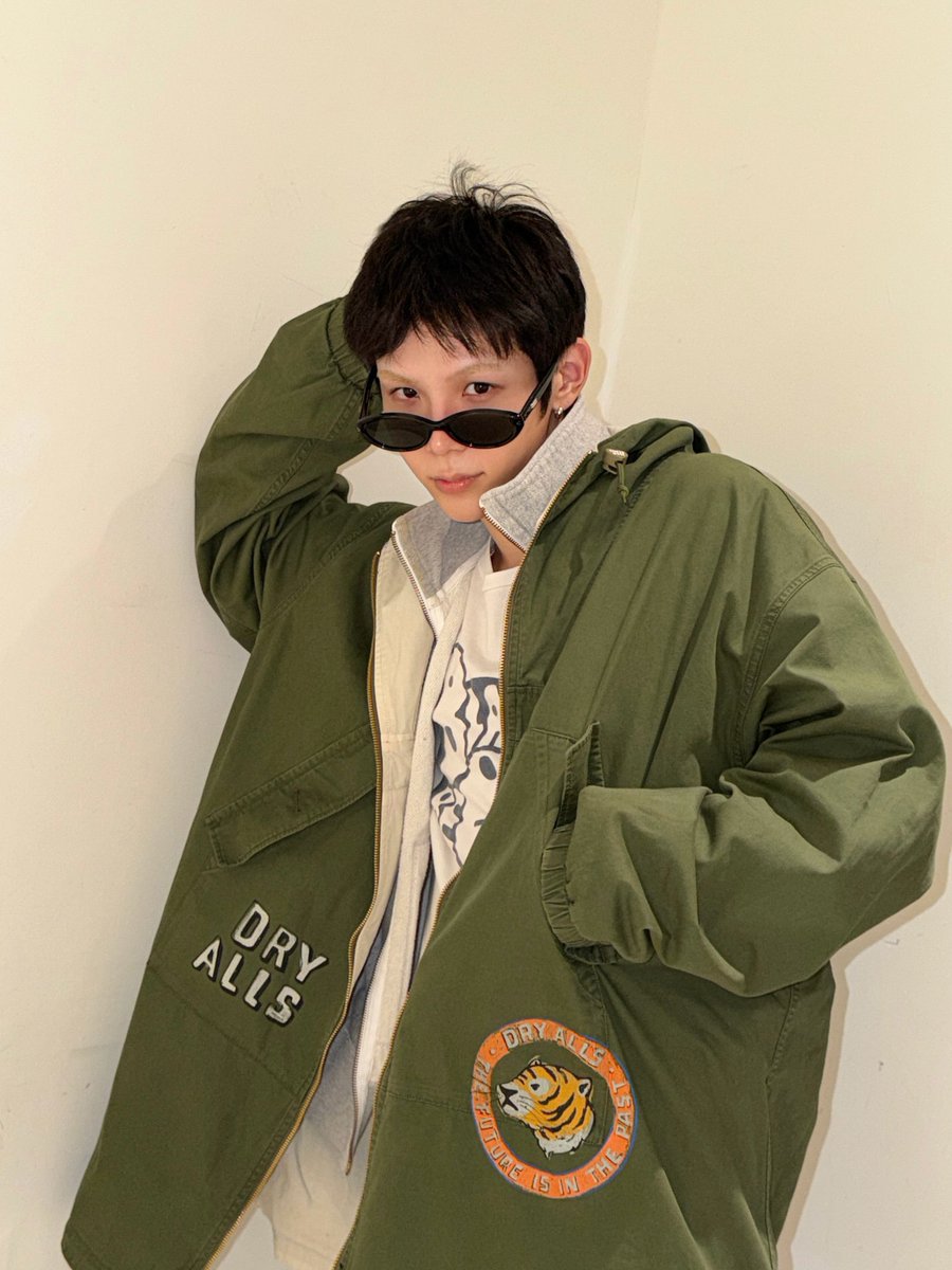 riize_archives's tweet photo. 261012 #SHOTARO riize_official instagram https://t.co/iN5ihZ8c8H