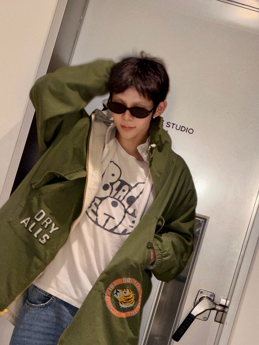 riize_archives's tweet photo. 261012 #SHOTARO riize_official instagram https://t.co/iN5ihZ8c8H