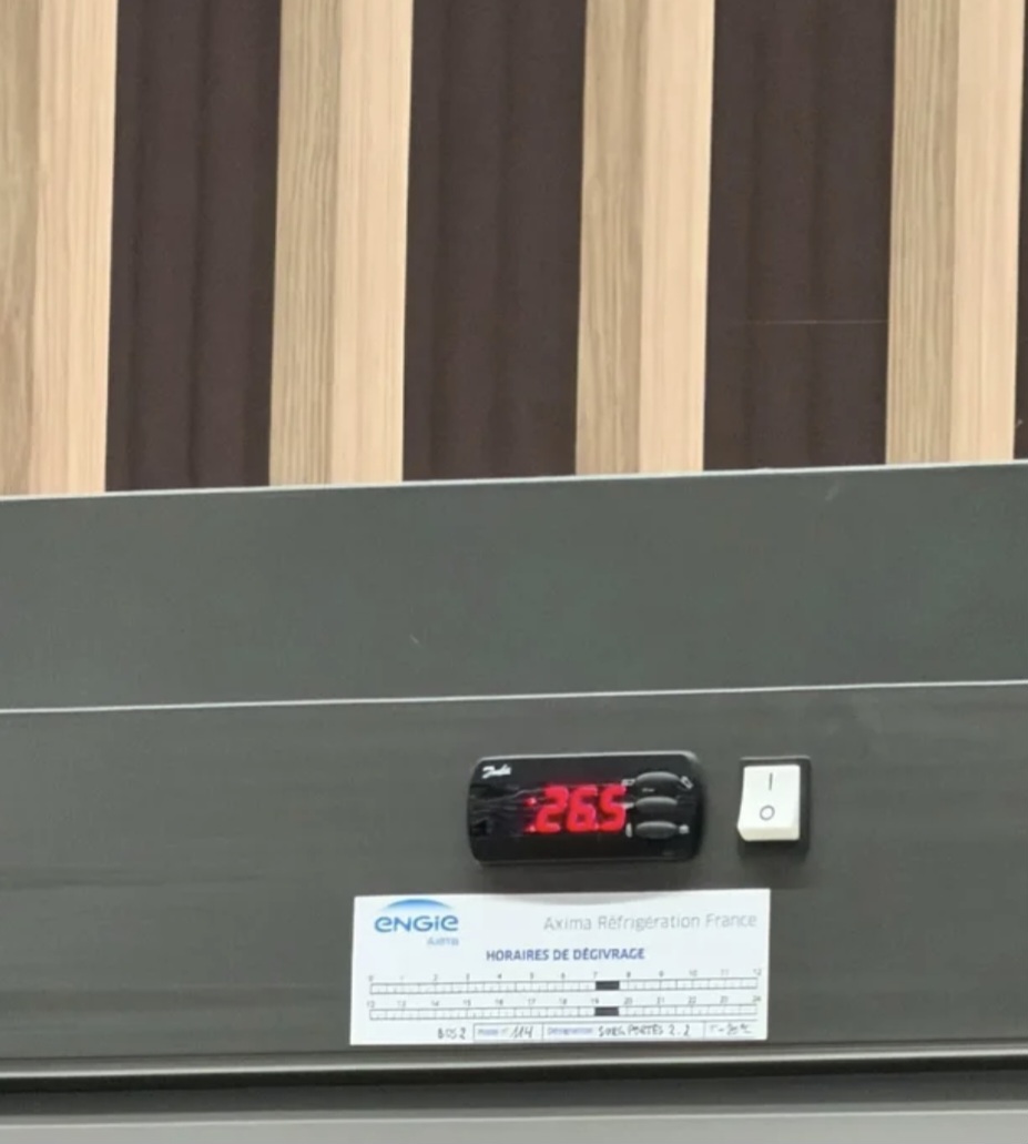 InsiderGeo's tweet photo. BREAKING: 🇫🇷 A major cyberattack has hit supermarket refrigeration systems across France, reportedly causing fresh and frozen food to spoil after hackers remotely manipulated temperature controls.

According to BFMTV, the attack began overnight from Sunday into Monday, targeting older versions of refrigeration-control software supplied by Danish company Danfoss.

The attackers allegedly exploited the systems’ defrosting function, forcing refrigeration equipment to heat continuously instead of keeping products cold. Temperatures were reportedly set as high as 50°C, destroying entire stocks of food within hours.

Several major supermarket chains have been affected, including Intermarché, Super U and https://t.co/7bHBi61WPZ. Metro stores and independent businesses, including butcher shops also have been impacted.

Around 150 Intermarché stores are reportedly affected, according to industry sources cited by BFMTV. The full number of affected locations remains unclear.

The financial damage is already significant. In Haguenau, Alsace, an Intermarché store reportedly lost its entire frozen-food stock, worth approximately €50,000. A nearby Super U allegedly had to discard both fresh and frozen products, with losses estimated at €220,000. An https://t.co/7bHBi61WPZ store in the same town was also affected, although its losses had not yet been calculated.

The combined losses reported at the Intermarché and Super U stores in Haguenau alone amount to around €270,000. Nationwide damage could reach several million euros.

Intermarché reportedly confirmed the incident in an internal communication, warning that several stores had suffered losses of frozen products. Coopérative U also acknowledged the attack and established crisis teams to assist affected stores and coordinate with refrigeration specialists.

Technical investigations are ongoing, and the full extent of the damage has yet to be established.

Authorities and companies are still working to determine the full circumstances of the attack. The identity of the perpetrators has not been confirmed.