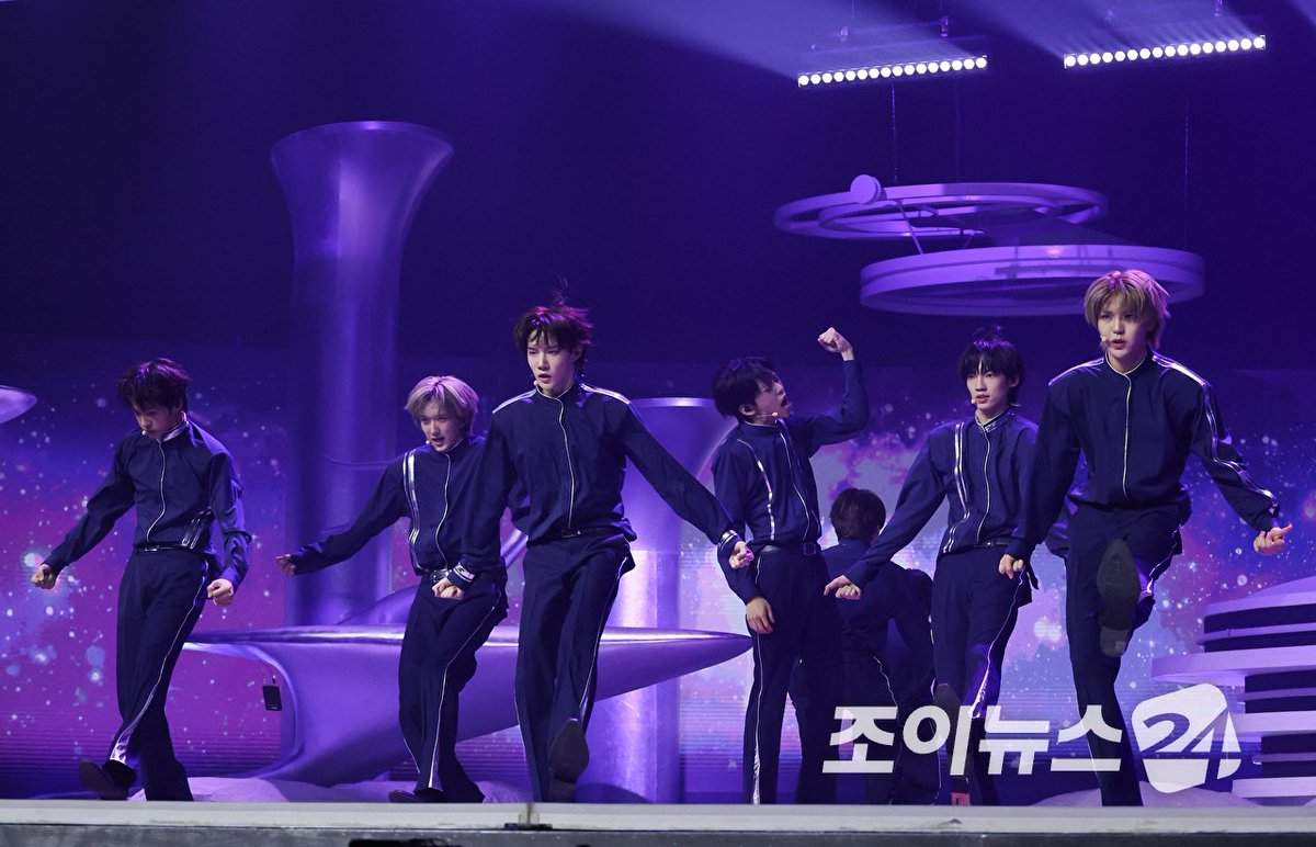 A2OSOULBASE's tweet photo. [📸] 261012 A2O SOUL @ <WELCOME TO SOULITE From A2O SOUL A2O LITE> (1/3)

©️ joy24news
#A2OSOUL 
#A2O소울
#A2OSOULBASE https://t.co/JVZxwAu1MK