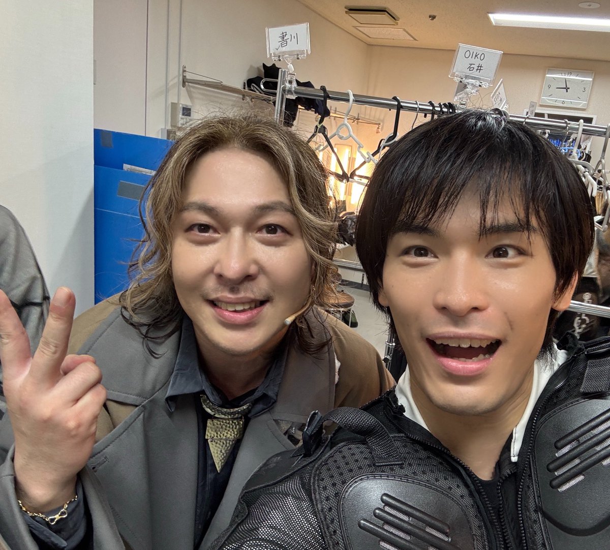 kakikawayuki's tweet photo. #アンドレ　#アンクロ　余韻
師匠で兄貴で親父で家族
勝手に沢山の想いを抱き
背中を追ってきた人達
同じ舞台の上で過ごせた時間が
宝物になりました

応援してくださった皆様
そして携わってくださった全ての皆様に
感謝です
ありがとうございました
幸せです

改めて
30周年おめでとうございます㊗️ https://t.co/1A2VhrxMKp