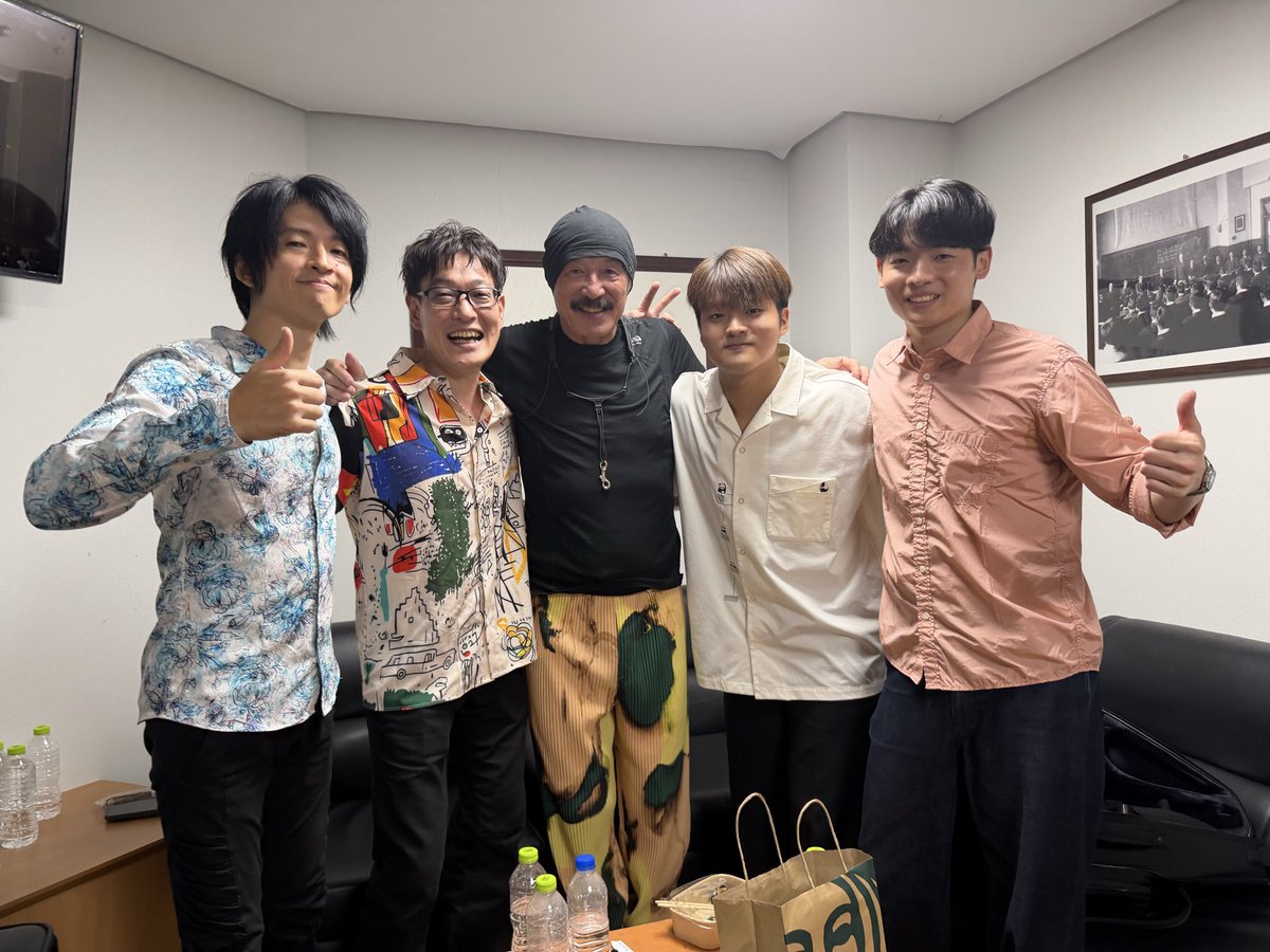 SquareStaff's tweet photo. 🇰🇷 T-SQUARE Live in Korea 🇰🇷
ありがとうございました！！！

温かい声援とともに会場を盛り上げてくださり、そして何より、皆様と一緒にT-SQUAREサウンドを楽しめたこと、とても幸せでした🥳✨️

ご来場頂いた皆様、最高の時間をありがとうございました🥹

来週は台湾へお邪魔します🇹🇼 https://t.co/lLgEkMtfHY
