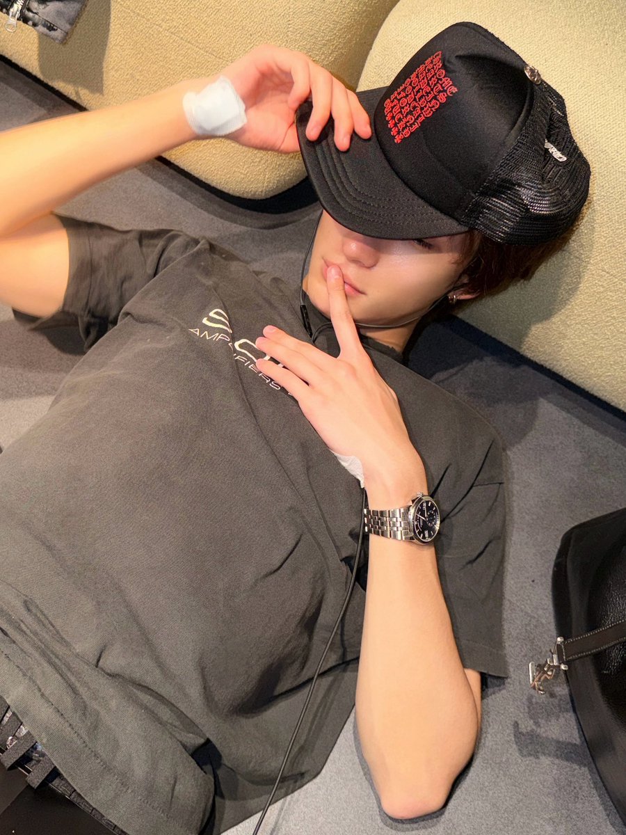 riize_archives's tweet photo. 261012 #ANTON riize_official instagram https://t.co/EnSH0slv76