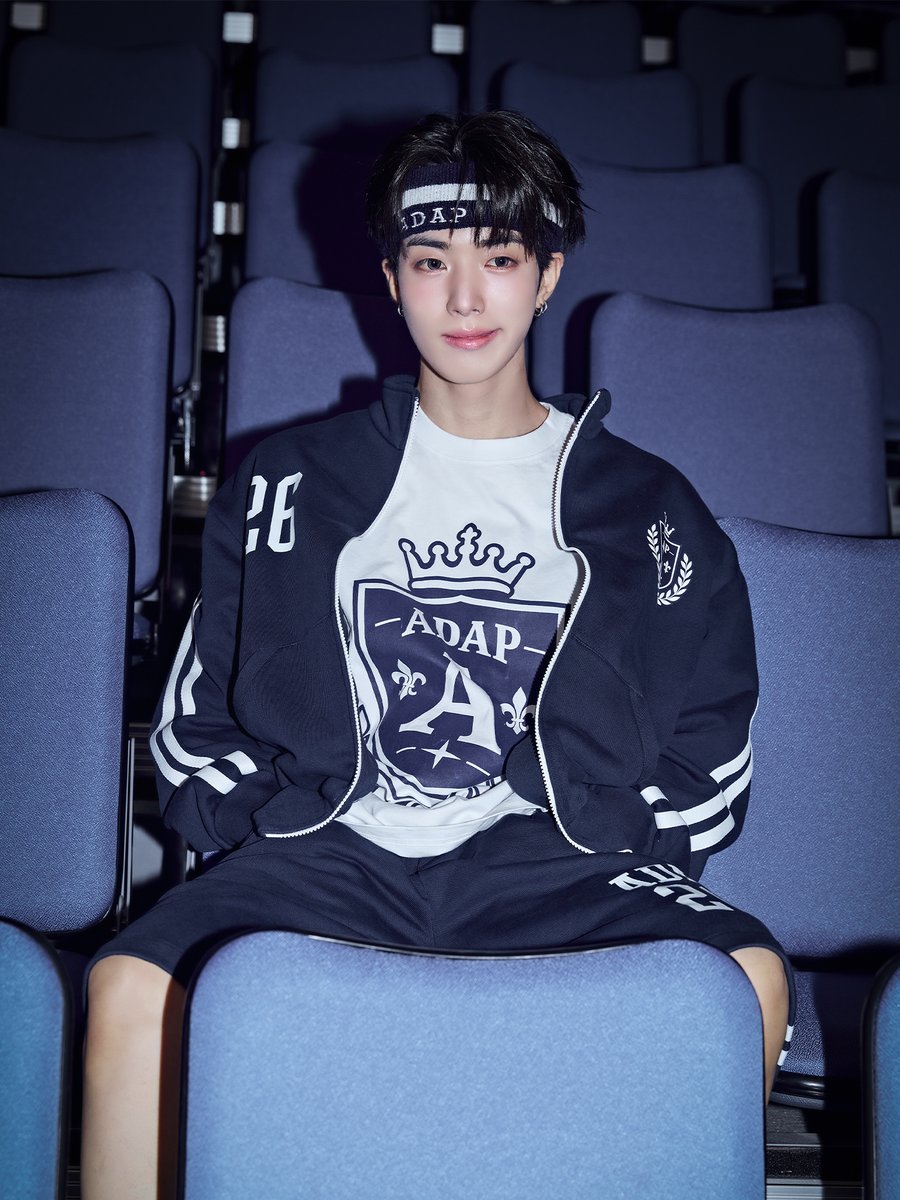 ADAP_offcl's tweet photo. #ADAP 1ST MINI ALBUM 
[ALL DREAMS ARE POSSIBLE]
CONCEPT PHOTO #1

2026.11.05 6PM (KST) ALBUM RELEASE

#에이댑 
#ALL_DREAMS_ARE_POSSIBLE
#JUNSEOK #준석 https://t.co/sZfZKPmzr6