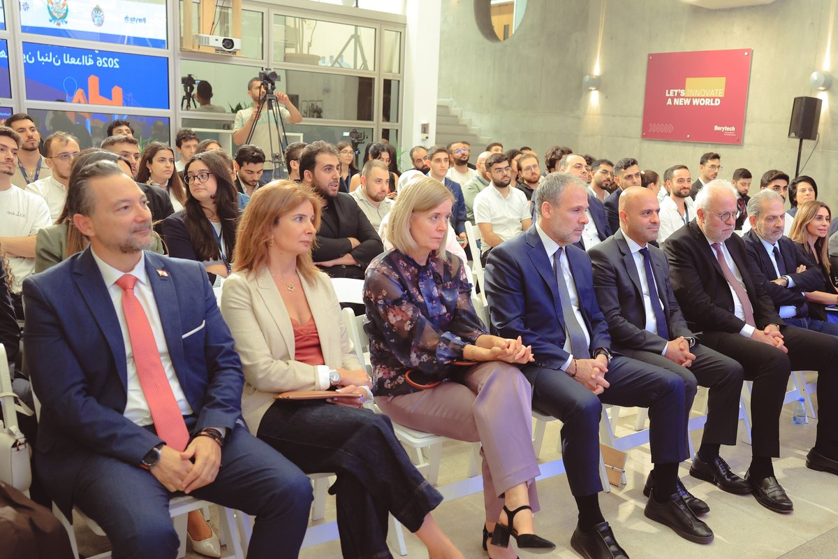 MOJLebanon's tweet photo. برعاية وزارة العدل اللبنانية، وبالتعاون مع نقابة المحامين في بيروت وبيريتك، وبدعم من وزارة الخارجية الهولندية، اختُتم «هاكاثون لبنان للعدالة 2026» الذي نظّمه معهد لاهاي للابتكار القانوني (HiiL).

@berytech @InnoJustice @adelnasar_ https://t.co/62A60euG7j