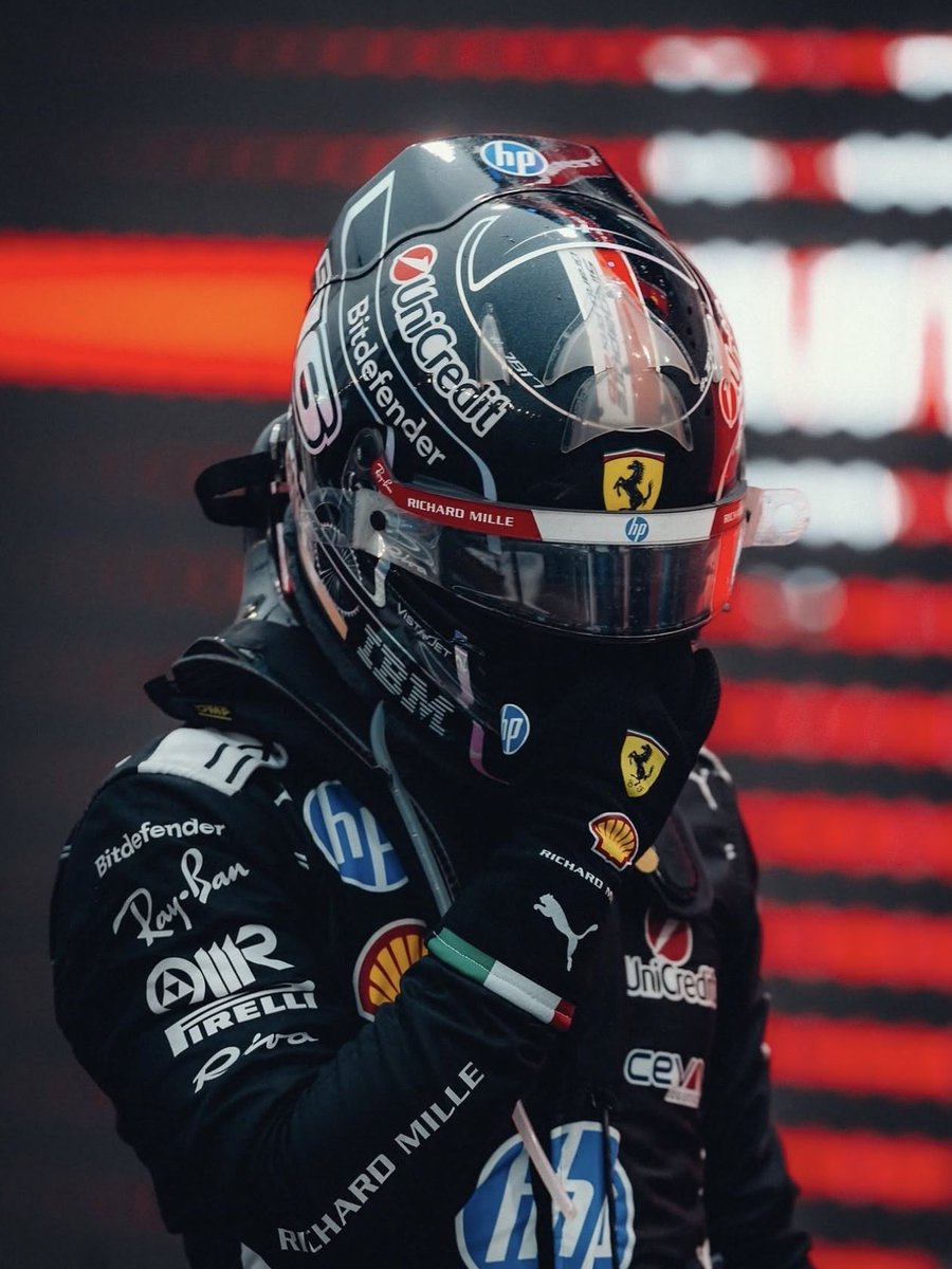 c1eclerc's tweet photo. oh this black and red scheme hits HARD https://t.co/IKiW1SAjTE