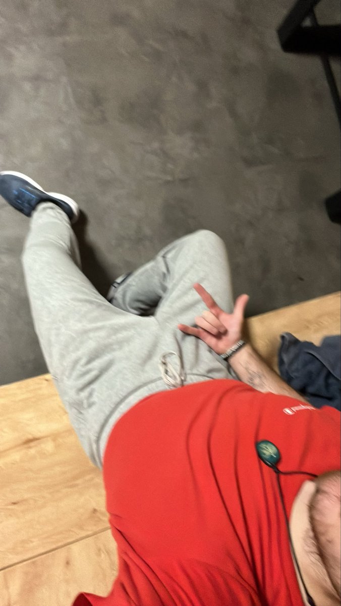 MatteoGozzelino's tweet photo. Sono: esausto 😮‍💨😮‍💨 https://t.co/N4kZV3erx9