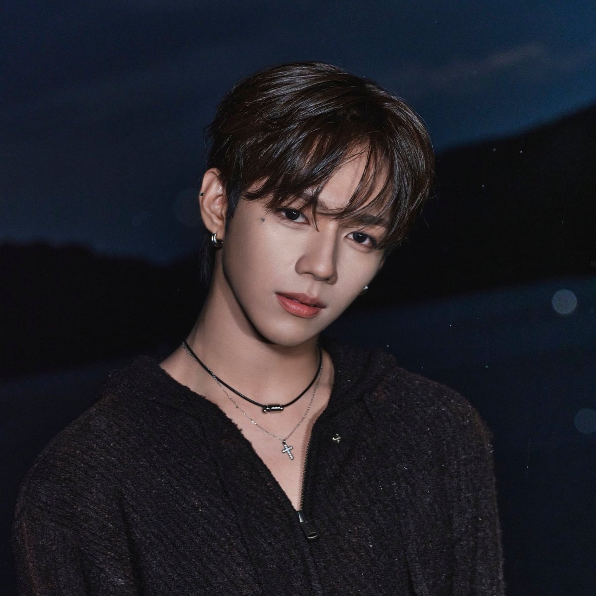 Novunaga19's tweet photo. The most humble baby in the universe

JL x KGMA FINAL ROUND

#JLTOTYSoloMale 
#아홉_제이엘 
#제이엘 #JL https://t.co/nFvr8abLxU
