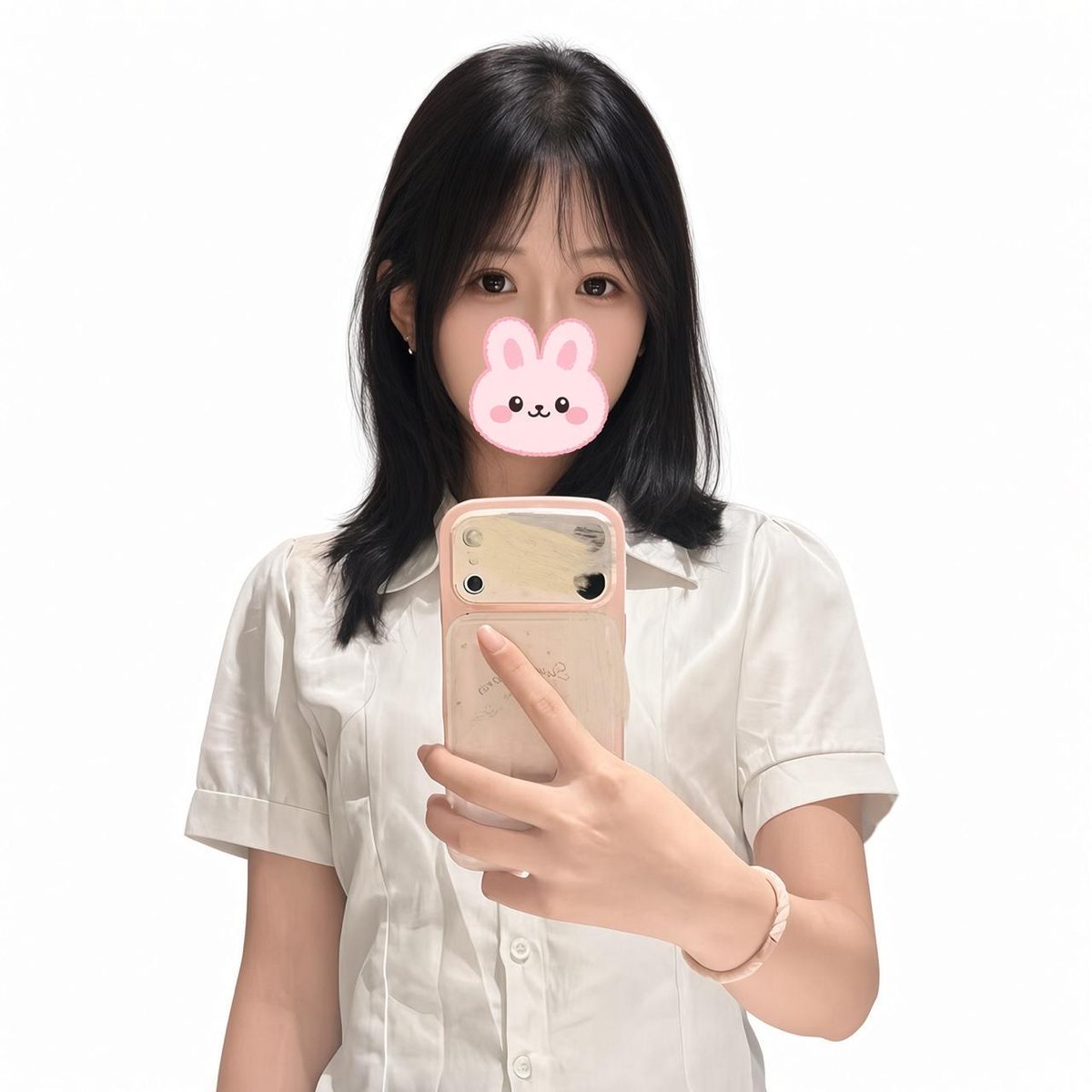 sandips94278741's tweet photo. 深圳 女生 20

大学刚刚毕业，大三一年参加学校安排的实习，一个月工资一千五。今年六月毕业，到现在已经把实习期间的积累花光了，但是仍然没有找到好工作。
很多年轻的朋友都是这样，除了学习家里给不了什么帮助，在学习的时候又没有好好努力，当要意识到应该努力提升自己的时候已经陷入生活的泥潭了 https://t.co/HWZWfWI47x