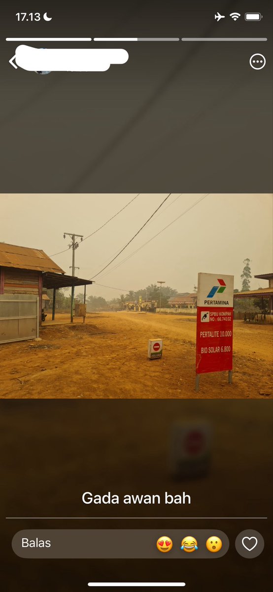 nutsdiaryy's tweet photo. Baru liat story temen yg tinggal di kalimantan yaampun parah bgtt stay safe semuanya😭 https://t.co/tD0dvjbfxn