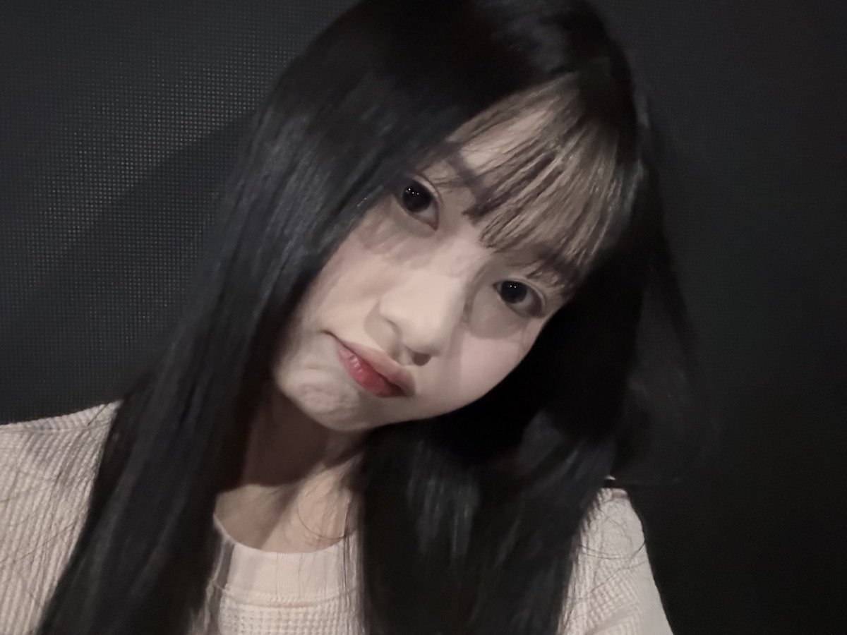 M_MikaelaJKT48's tweet photo. hmmmmzzzz https://t.co/RVEuav2TZa
