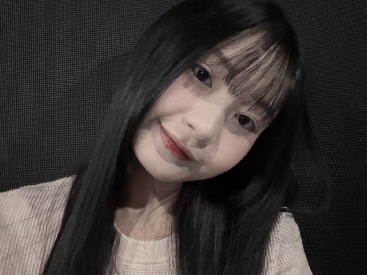 M_MikaelaJKT48's tweet photo. hmmmmzzzz https://t.co/RVEuav2TZa