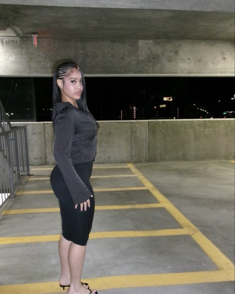 lolawhiteu99f's tweet photo. Pretty in da building 🤍 https://t.co/ycnGW6OI2h