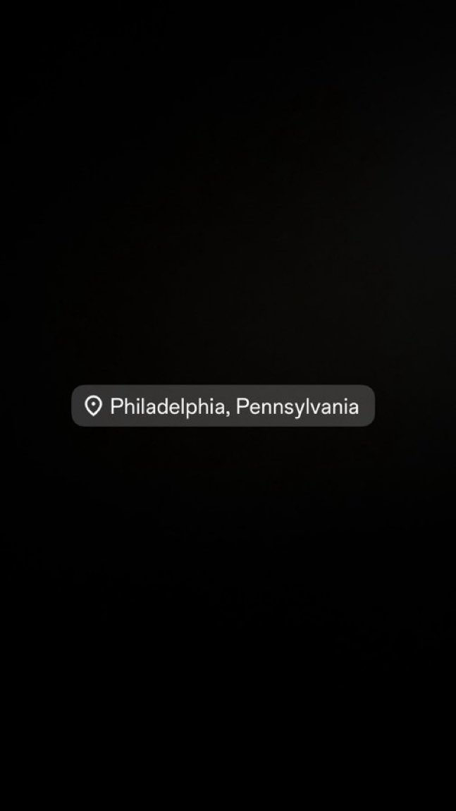 B0tt0mssup's tweet photo. Who tf up ⚫️
#Philly https://t.co/paRl85FX9i