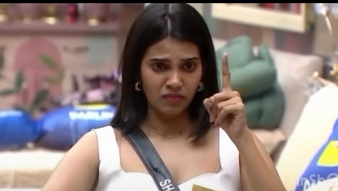 Jaiharish187620's tweet photo. intha comali vera 🤣 alatha 🤦😂 https://t.co/wveUMWLtWp