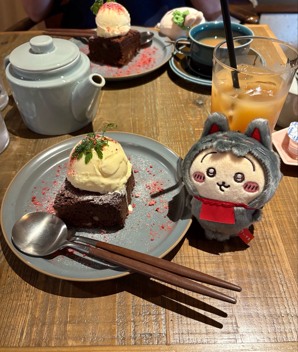 usachikb's tweet photo. 昨日のもぐもぐ本舗の写真〜
おいなりうさぎ可愛い🦊🫶🏻

鴨南蛮うどんの美味しさに気づいてしまった✨また食べたい!! https://t.co/T4LvW7WyX7