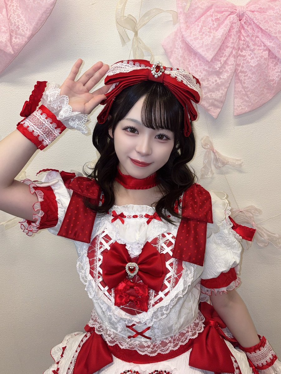 08_kicha's tweet photo. 先日«ヒロイン日和。inOSAKA»にお邪魔させて頂きました.ᐟ.ᐟ❤️໒꒱·̩͙⋆.*
珍しく赤色の可愛い衣装着させて頂けてすごく嬉しかった(ˊo̴̶̷̤⌄o̴̶̷̤ˋ) キラキラ可愛い空間が広がっていて幸せな気持ちになりました🫶🏻♡
可愛いアイテムもGETしたのでお楽しみに💛
@heroines_day @kurusu_costume https://t.co/bAft2zJFnM