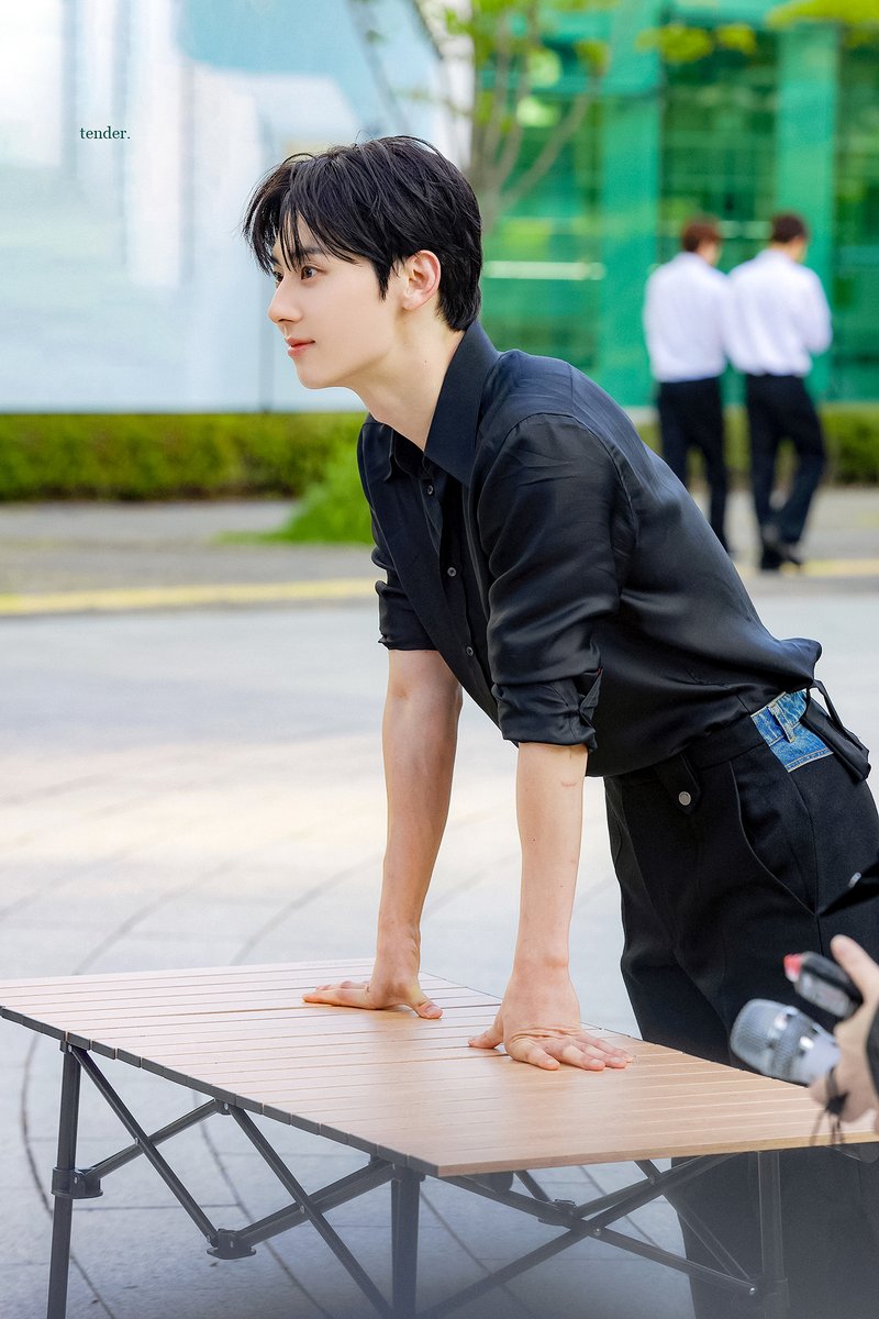 tender_89's tweet photo. #황민현 https://t.co/xTxKufUTd8