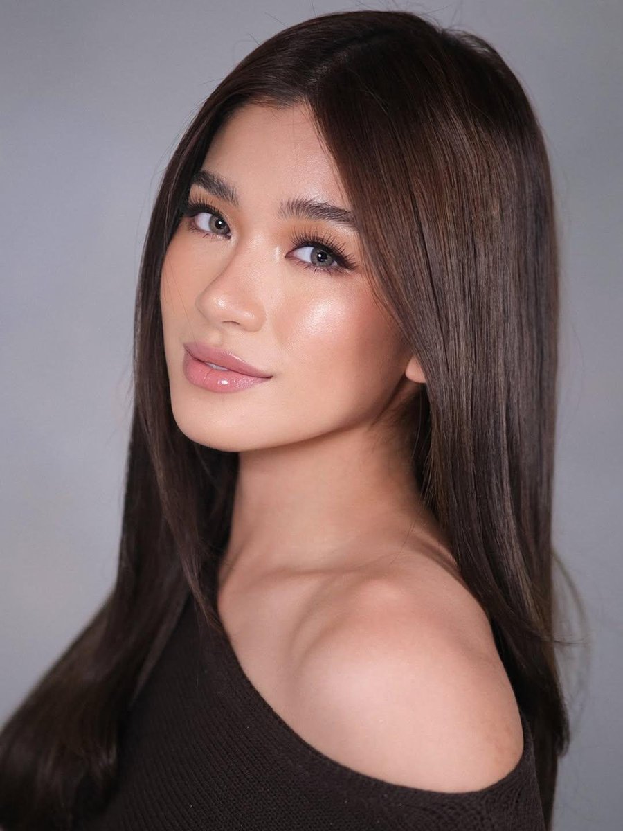 poganda_daily's tweet photo. HOW IS SHE EVEN REAL 😭 

©theresa_padin https://t.co/eOIT0KpdLu