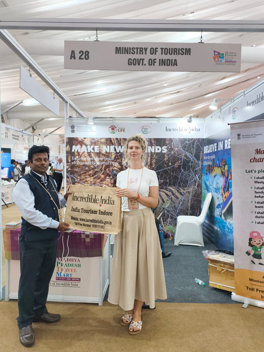 IndiatourismM's tweet photo. India Tourism Indore participated in MPTM 2026, Bhopal, promoting heritage, wildlife and sustainable tourism through Incredible India, Dekho Apna Desh &amp; Travel for LiFE. 🇮🇳🌿
#MPTM2026 #IncredibleIndia #TravelForLiFE https://t.co/tX5fvms7HK